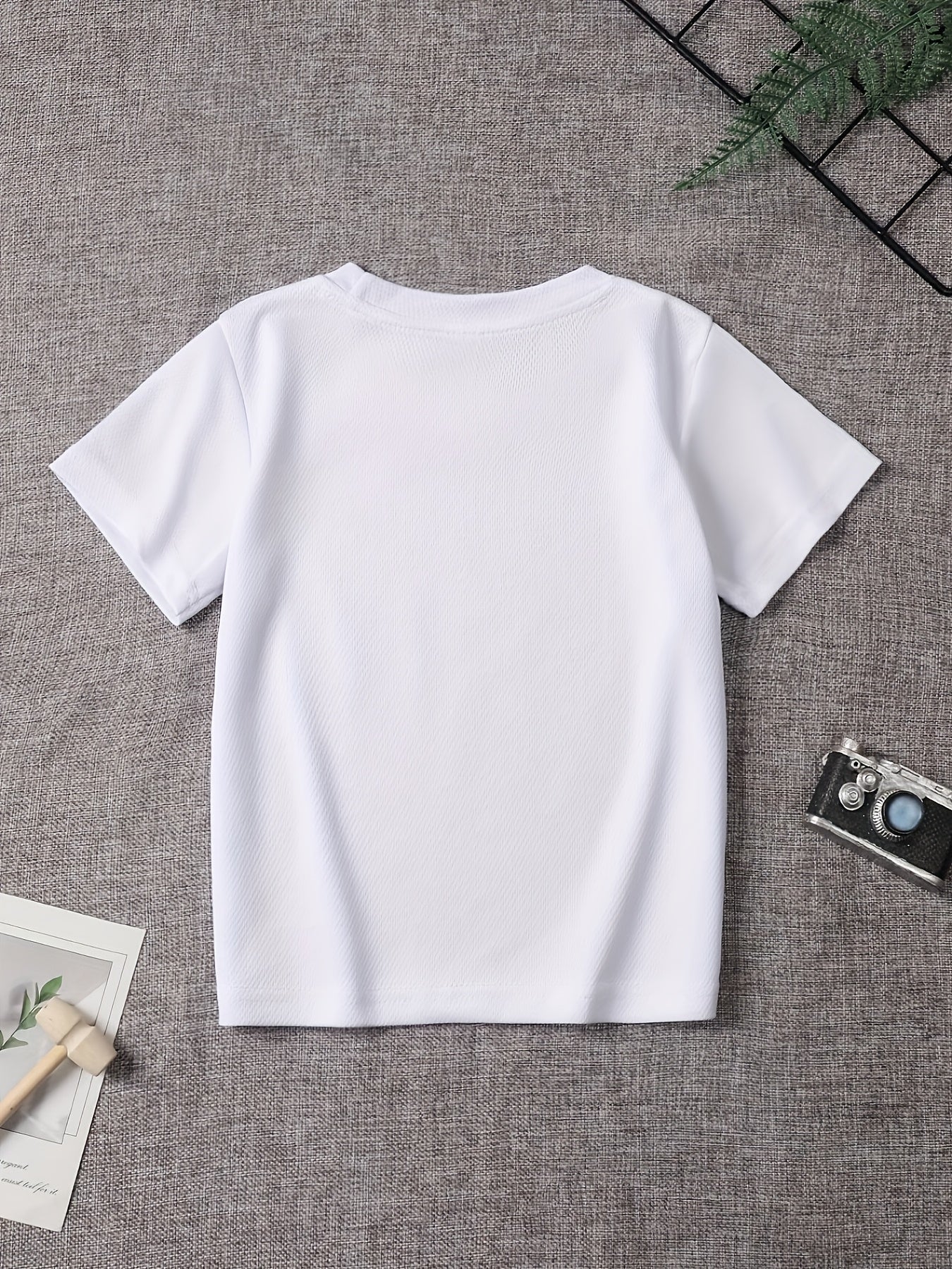 Cartoon T-Shirt Featuring a Game Excavator, Truck Graphics for Boys, And Short-Sleeved Shirts for Girls Learning to Walk
