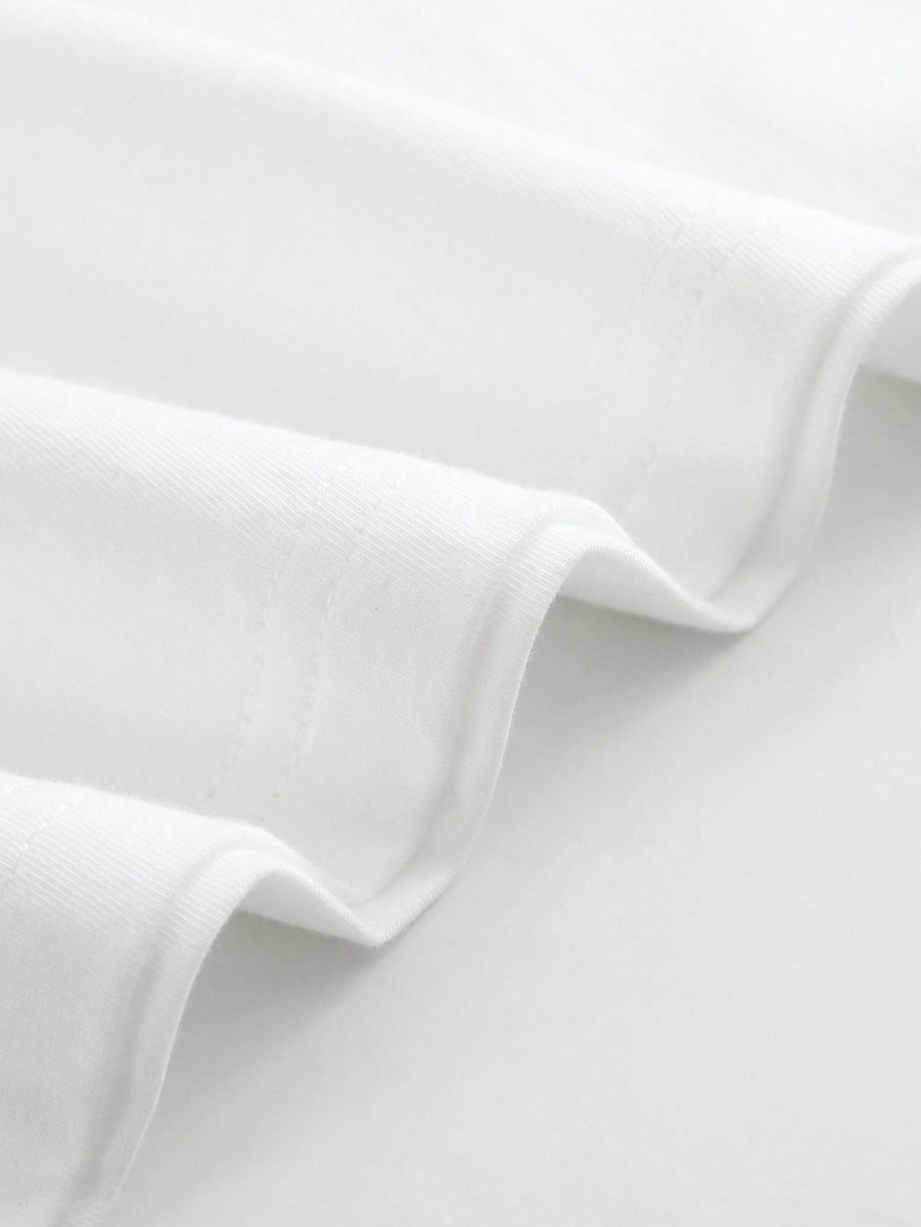Men'S Fashion Featuring A Round Neck T-Shirt, Suitable For Various Occasions Like Travel, Summer Outings, Beach Activities, And Fitness Training. This Versatile Short Sleeve Design Is Popular In Foreign Trade Exports And Is A Hot Item For The
