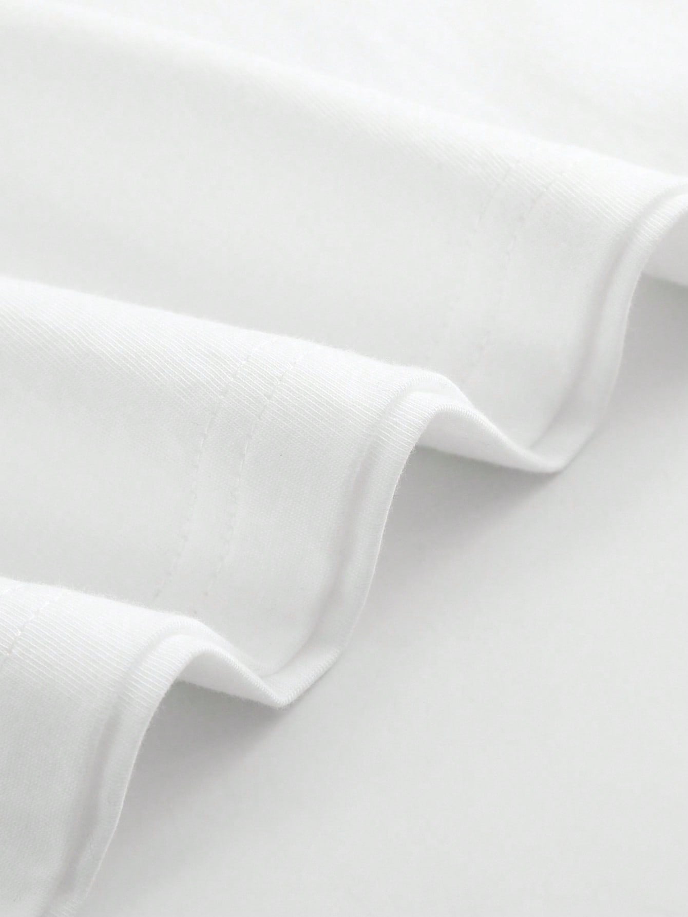Men'S Fashion Featuring A Round Neck T-Shirt, Suitable For Various Occasions Like Travel, Summer Outings, Beach Activities, And Fitness Training. This Versatile Short Sleeve Design Is Popular In Foreign Trade Exports And Is A Hot Item For The