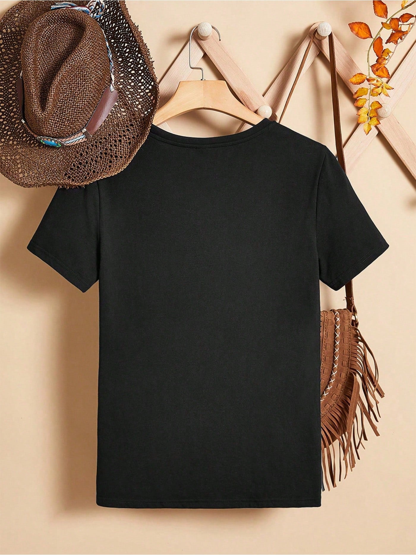 1pc Man' S Colorful Headphone Paint Print Black TShirt, Crew Neck, Casual Cotton Tee, Medium Stretch Knit Fabric, Regular Fit For Boys& Man, Perfect