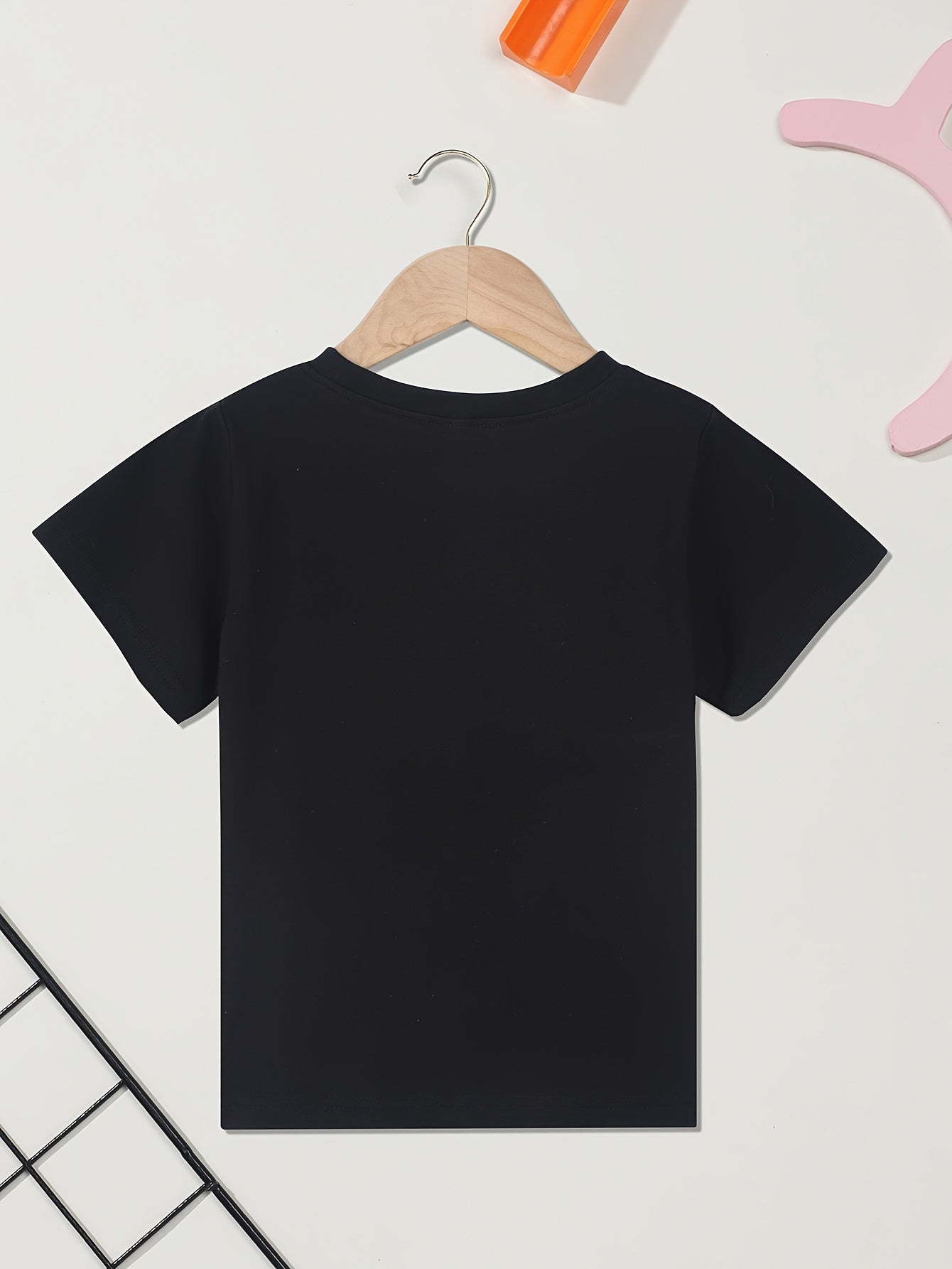 Girls' T-Shirt with Colorful Unicorn Pattern Print And Letter Print for Comfortable And Casual Round Neck Short Sleeves