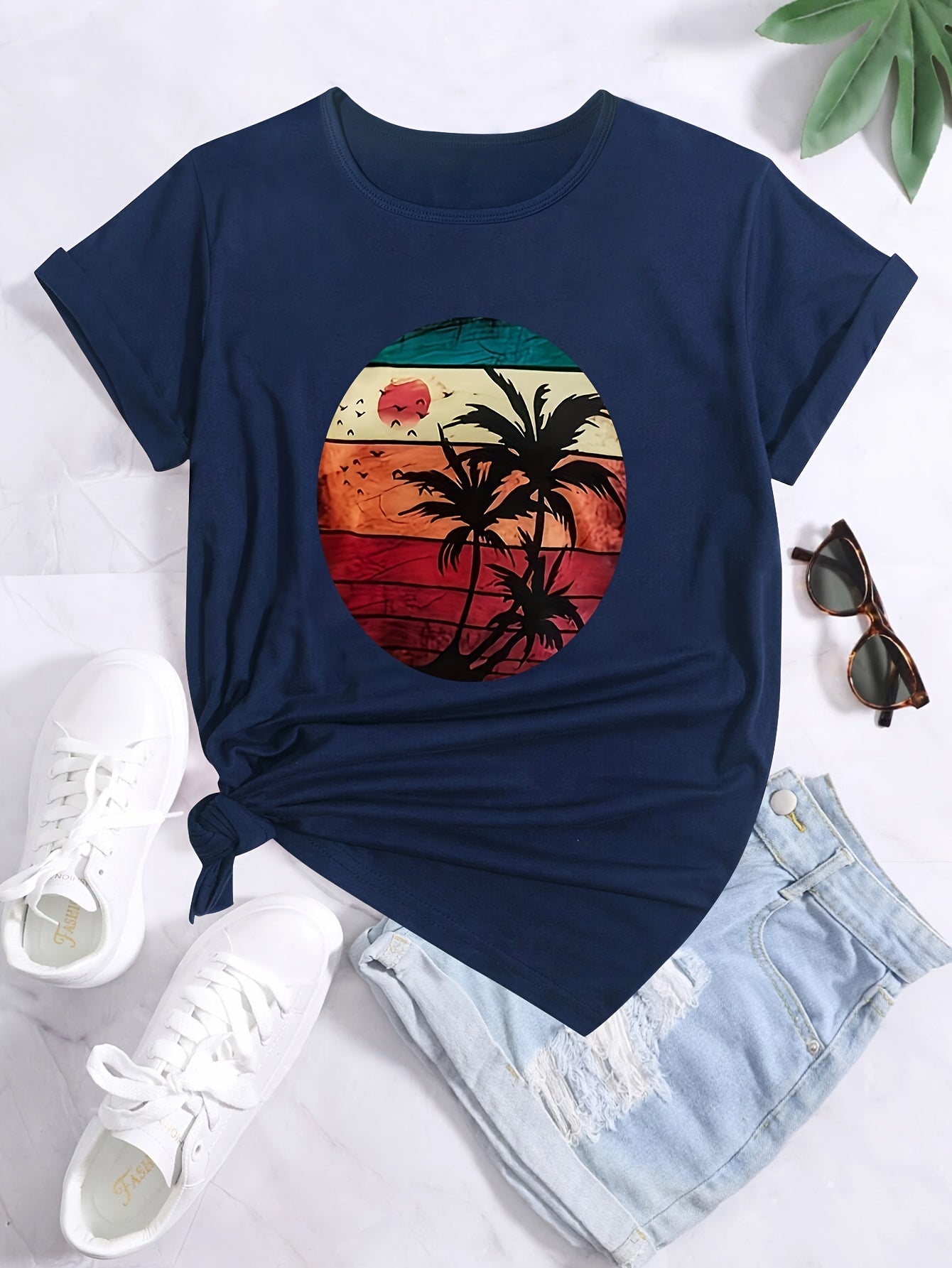 Coconut Tree And Sun Graphic Round Neck Sports T-shirt, Comfortable Soft Short Sleeves Causal Workout Tops, Women's Activewear