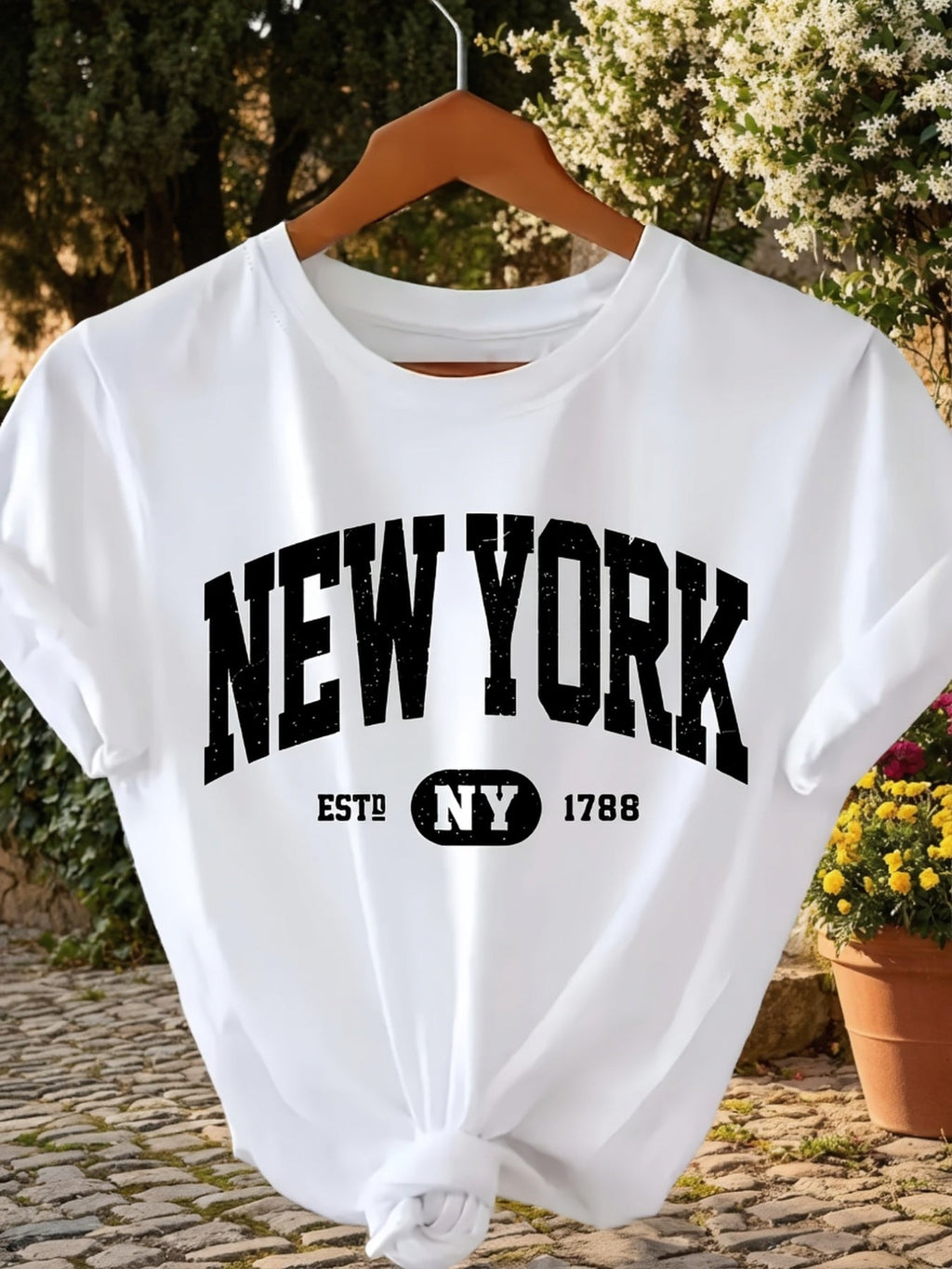 Elegant Women'S Shirt, New York Letters Print Round Neck T-Shirt, Spring And Summer Casual Short Sleeve Top, Women'S Clothing