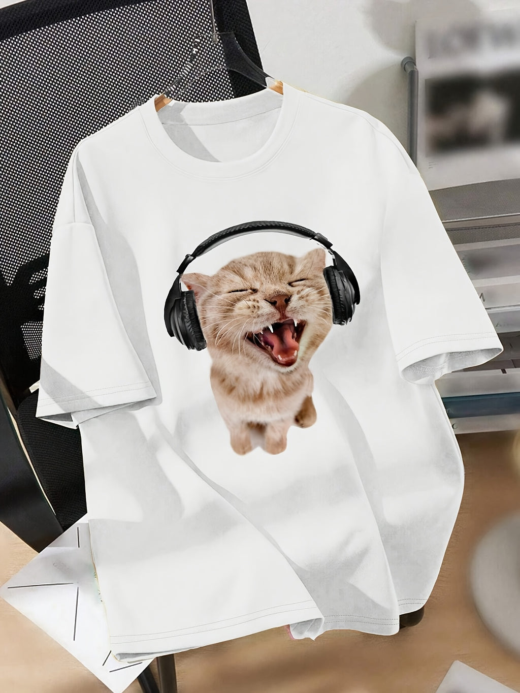 Women'S Funny Cat with Headphones T-Shirt, Casual Crew Neck Short Sleeve Tee, Summer Knit Fabric Top, 95% Polyester 5% Elastane, Regular Length, Animal Print Design