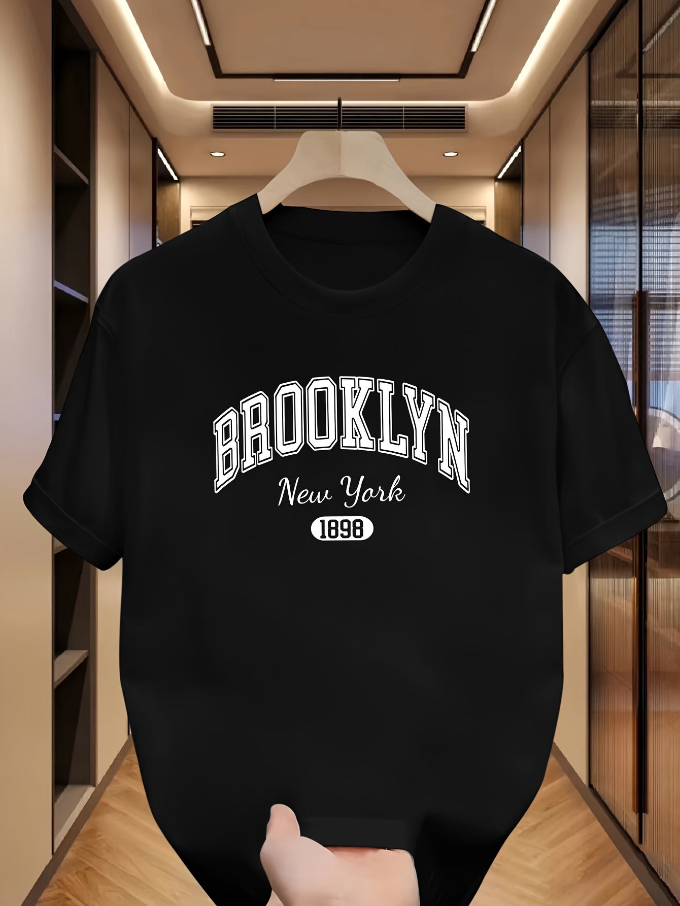 Men'S Trendy BROOKLYN Print Drop Shoulder T-Shirt