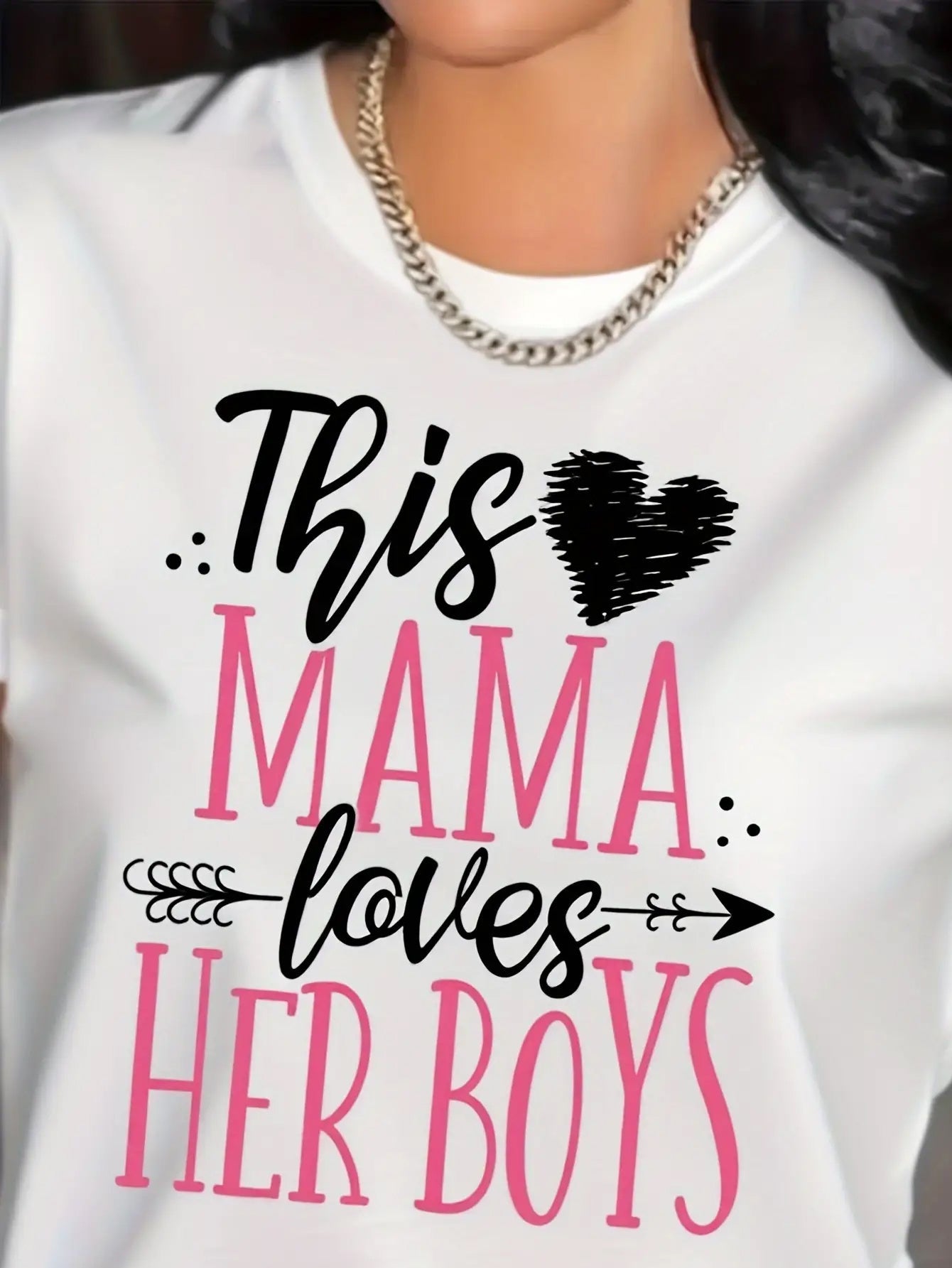 1pc Women's Casual T-Shirt, Round Neck Short Sleeve, This Mom Loves Her T-Shirt- Mom Pattern T-Shirt with Heart Symbol, Soft Round Neck Short Sleeve Shirt, Suitable for Moms, Daily Casual Wear and Birthday Gift