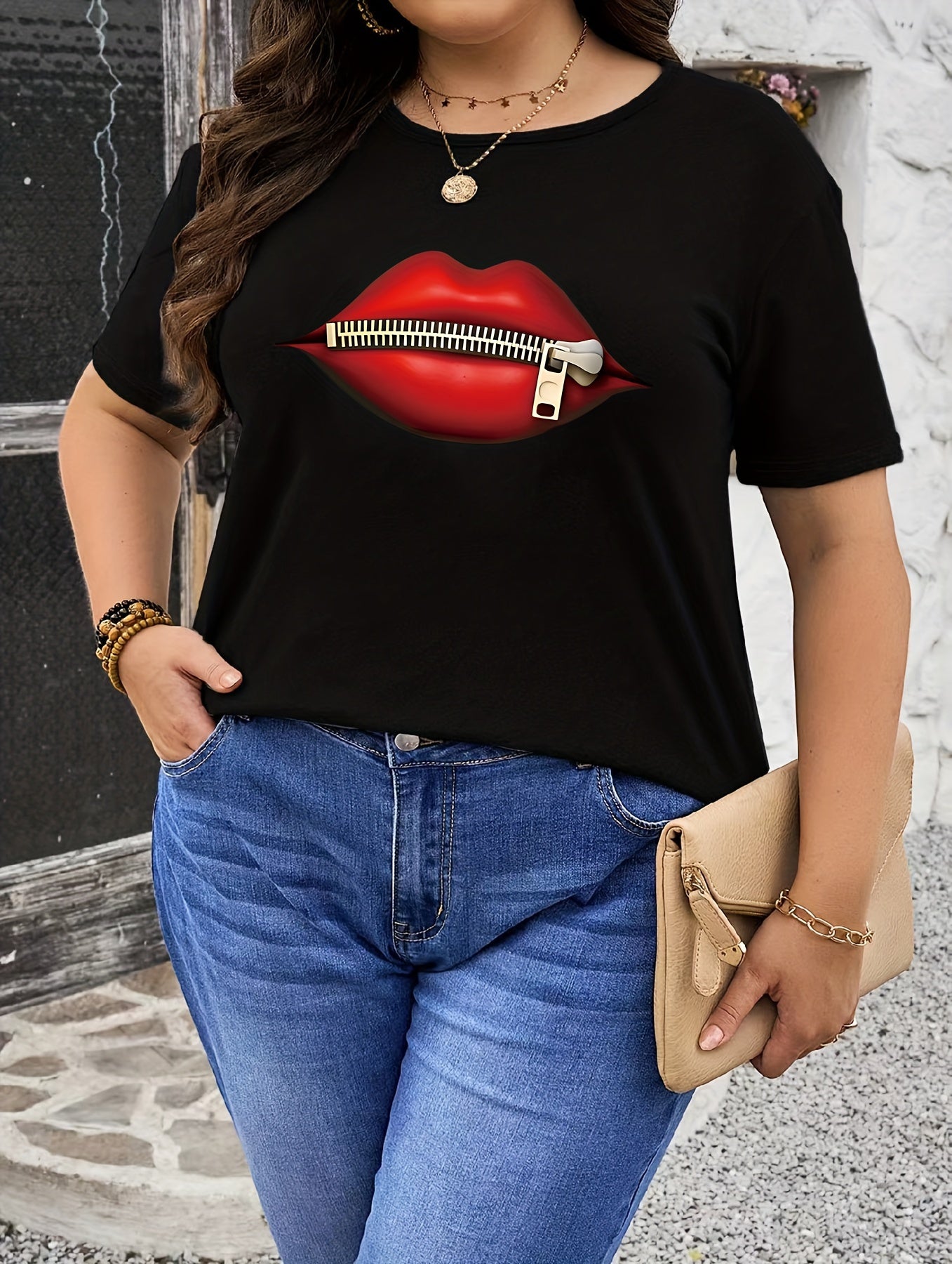 Plus Size - Plus Size - Red Lips Print Plus Size Women'S T-Shirt
