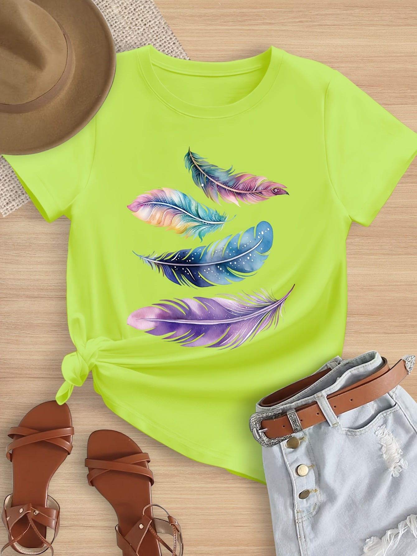 Girls' Summer Short Sleeve T-Shirt with Colorful Feather Print, Soft, Elastic And Comfortable Round Neck Short Sleeve Tee, Girls' Casual Outdoor Sports Summer Top, Suitable for Ages 7-14