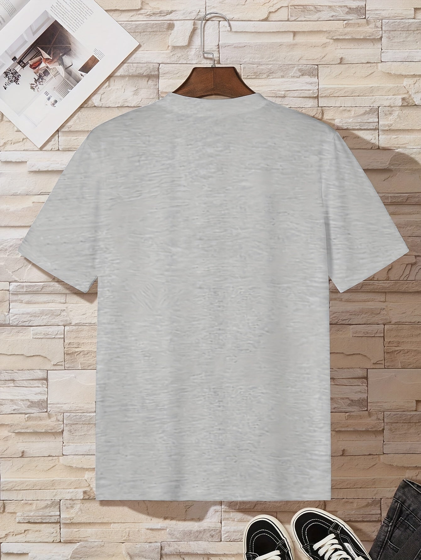 Teen Boys' Casual T-Shirt with Holding a Phone