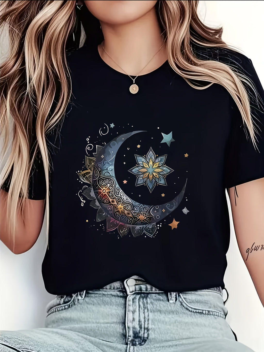 Plus Size - Plus Size - Gray Crew Neck Moon Print Short-Sleeved T-Shirt, a Must-Have for Casual Fashion, Suitable for Spring, Summer And Autumn, Slightly Loose, Comfortable And Skin-Friendly, Plus Size Women'S Casual And Elegant T-Shirt