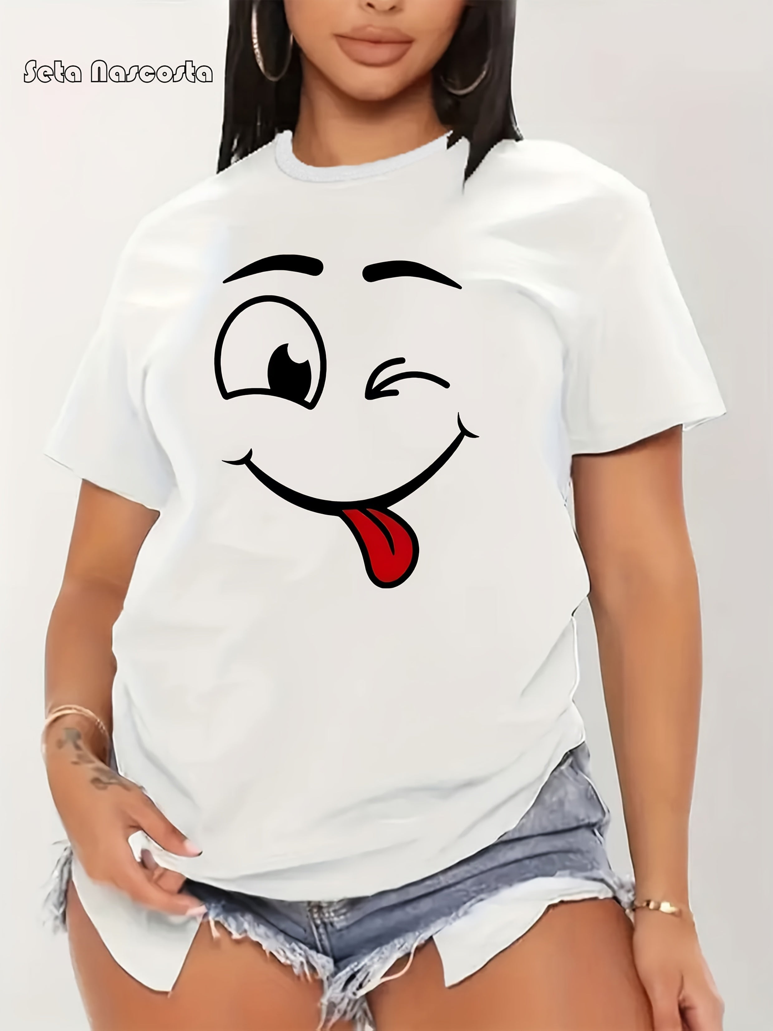 Plus Size - Plus Size - Plus-Size T-Shirt Featuring a 'Smile Pattern' Print, with Fun Expression Graphics on Short Sleeves