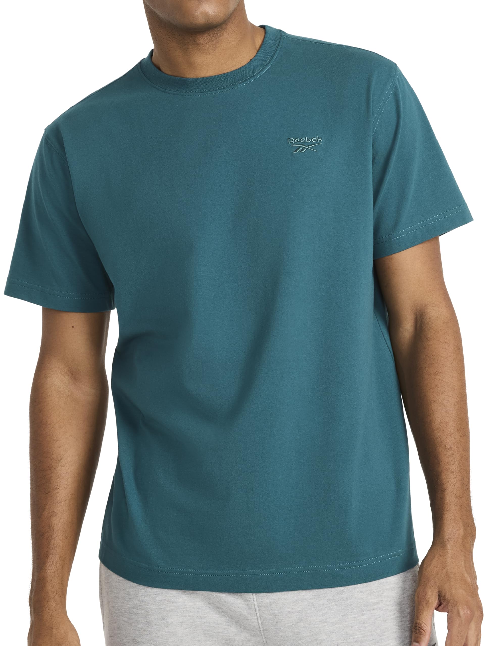 Reebok Men's Short Sleeve Crewneck Embroidered T-Shirt, Standard Fit, Lightweight Stretch Cotton Fabric