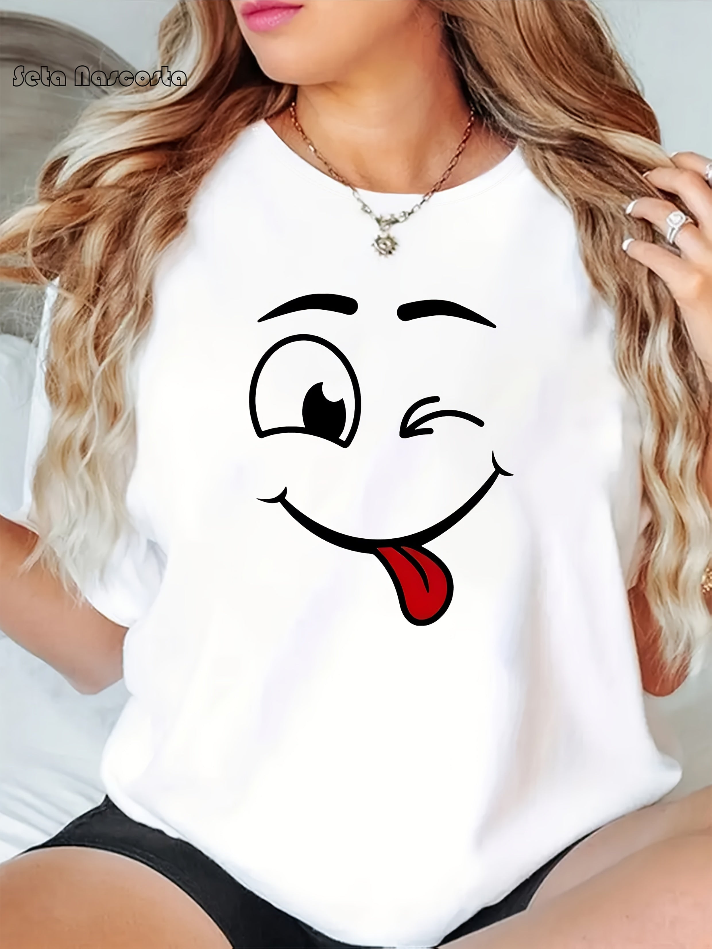 Plus Size - Plus Size - Plus-Size T-Shirt Featuring a 'Smile Pattern' Print, with Fun Expression Graphics on Short Sleeves
