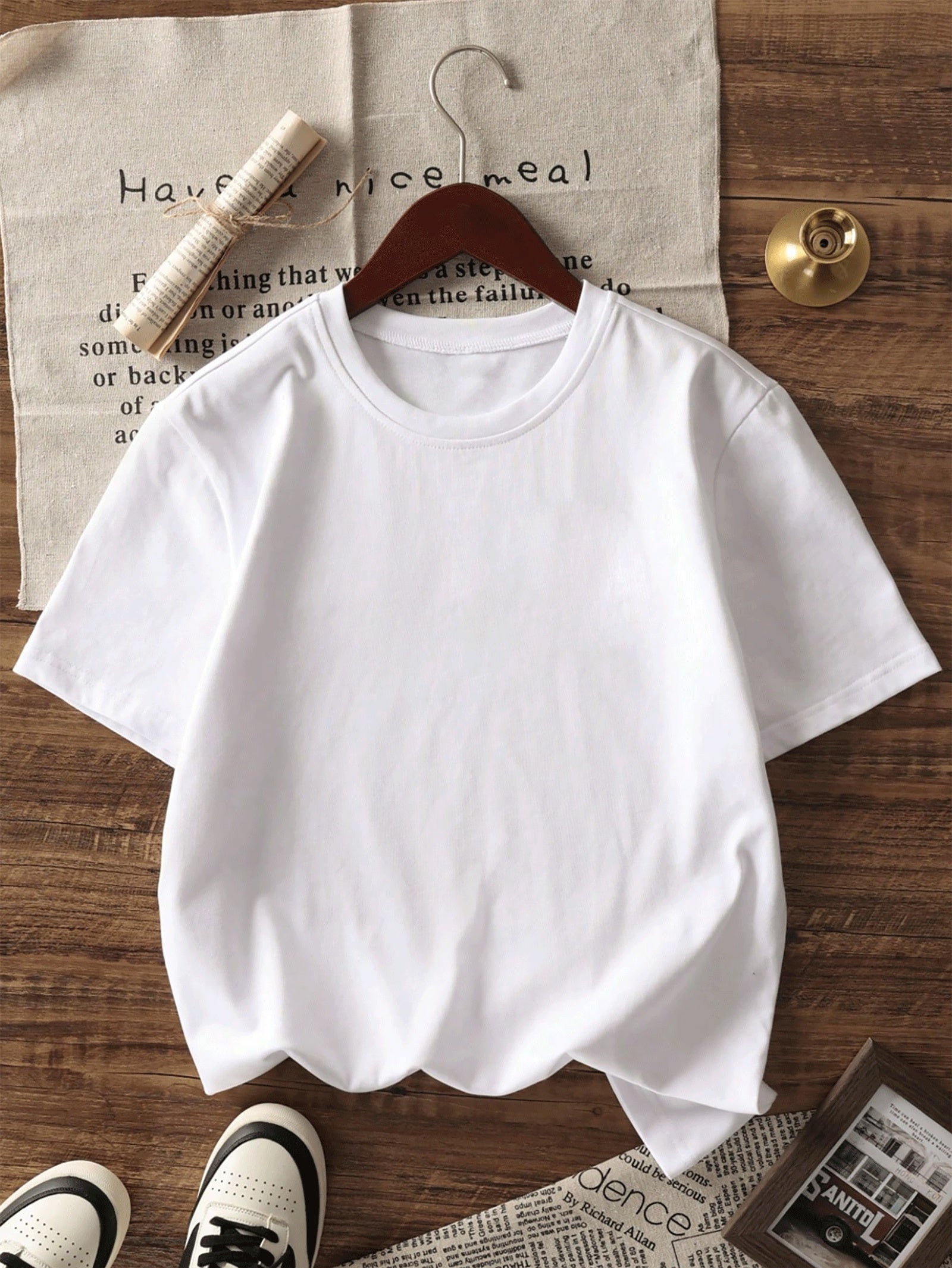 Youngsters' Summer Essential: Comfy Stretchy Short-Sleeve T-Shirt in Solid Colors - White, Pink, Magenta, Purple | Machine Washable, Round Neck, Daily Wear