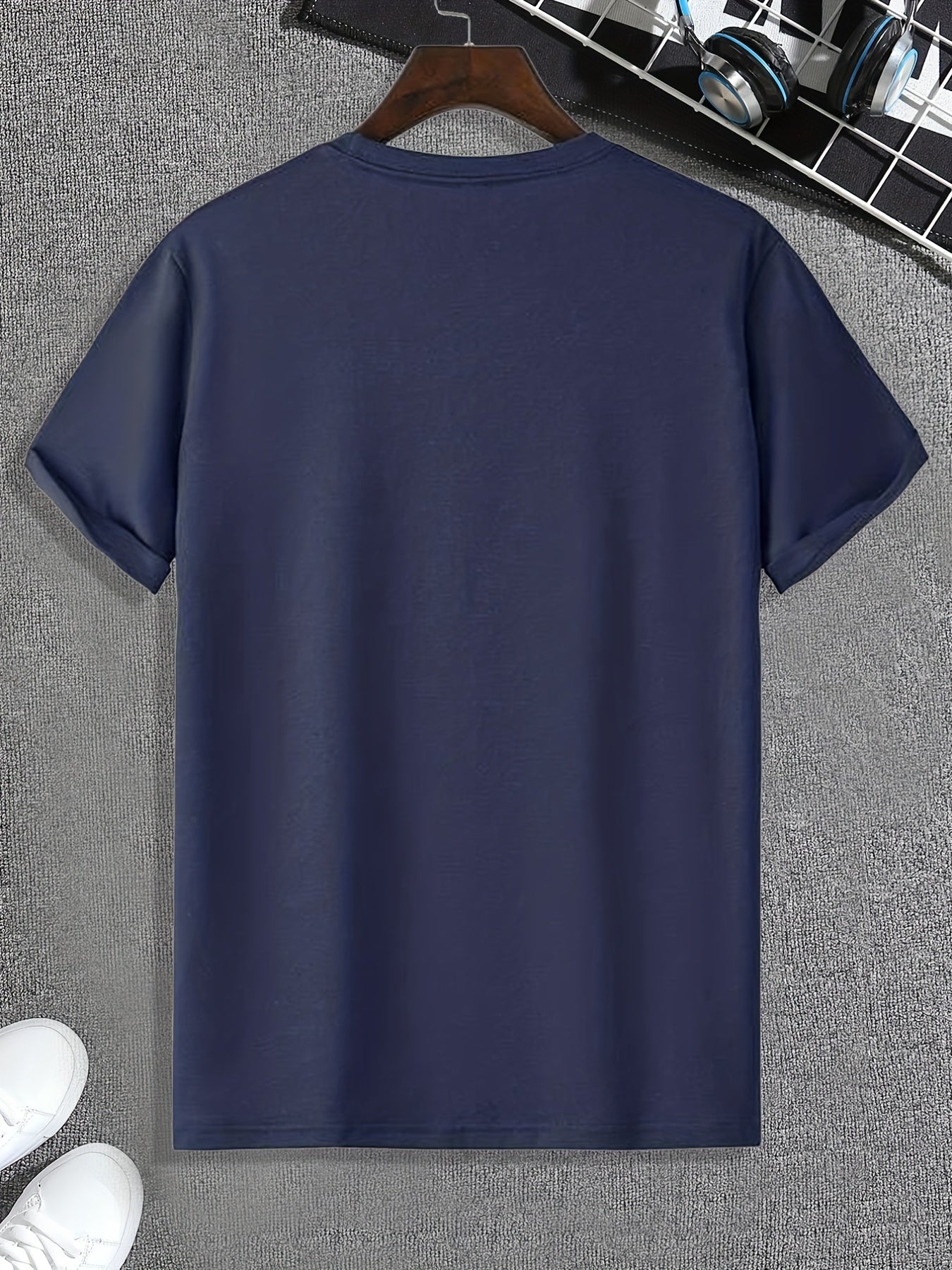 Astronaut In Victory Pose Print T Shirt, Tees For Men, Casual Short Sleeve Tshirt For Summer Spring Fall, Tops As Gifts