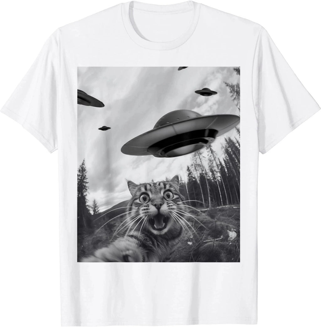 HOT SALE Funny Cat Selfie with Alien UFO Unisex T-Shirt in Forest T-Shirt Tee Soft  Round-neck Tee Streetwear Style Clothings