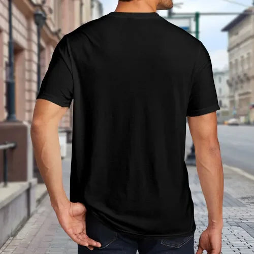 Humorous Birthday Queen Women'S T-Shirt - "I'M Not Aging, I'M Advancing to The Level" Graphic Tee Featuring a Pattern of Purple High Heels And Crowns, Available in Plus Sizes