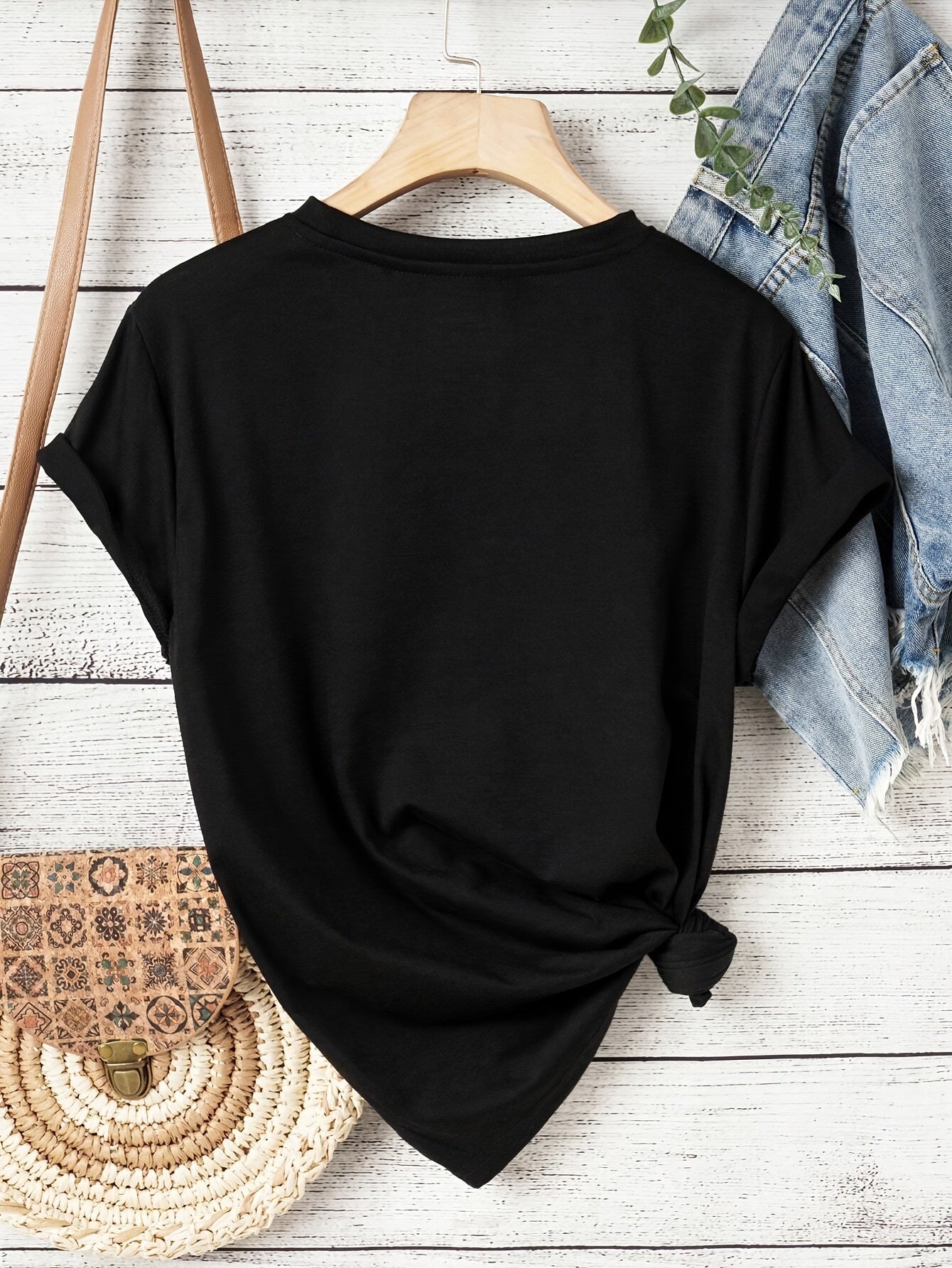 Women'S Casual Graphic Print T-Shirt - Short Sleeve Crew Neck, Leopard Print Bow Design, Lightweight Polyester, Perfect for Spring & Summer Outfits, Leopard Print Blouse