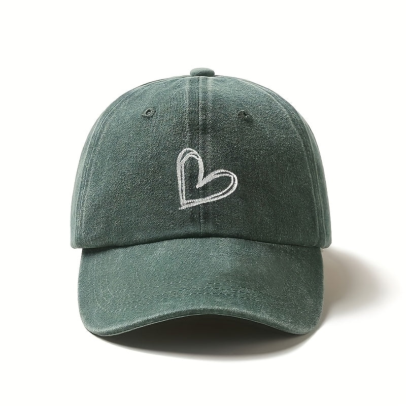 Heart Embroidered Baseball Cap, Adjustable Size, Multi-Color Options, Suitable for Outdoor Play, Outdoor Travel, Portable Cute Fashion Style