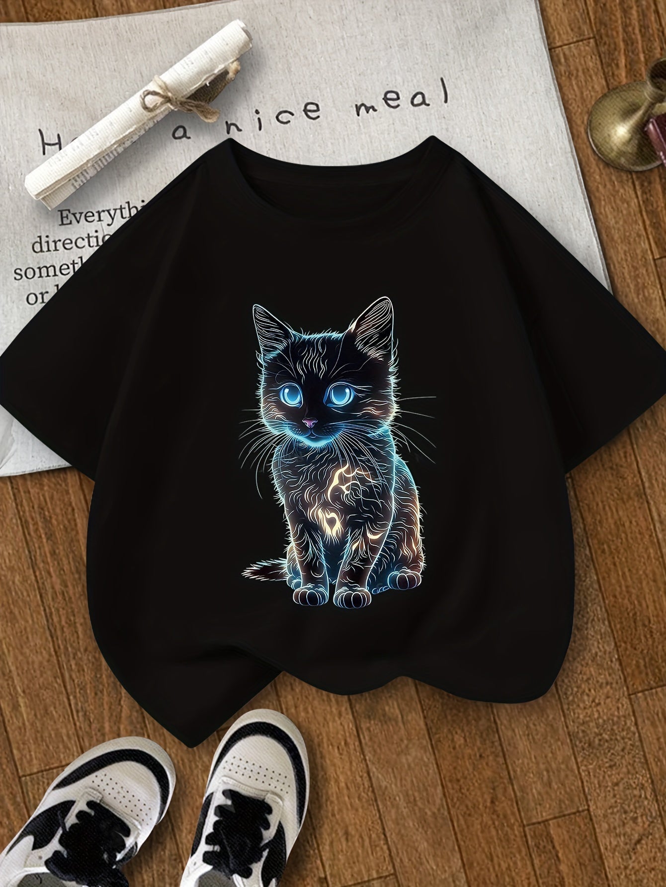 Girls' Glowing Cat (Glow-in-the-Dark) Print T-Shirt - Summer Short Sleeve Round Neck Top with -Activated Feline Design for 8-14 Year Olds, Machine Washable Casual Wear for & Parties - Blouse