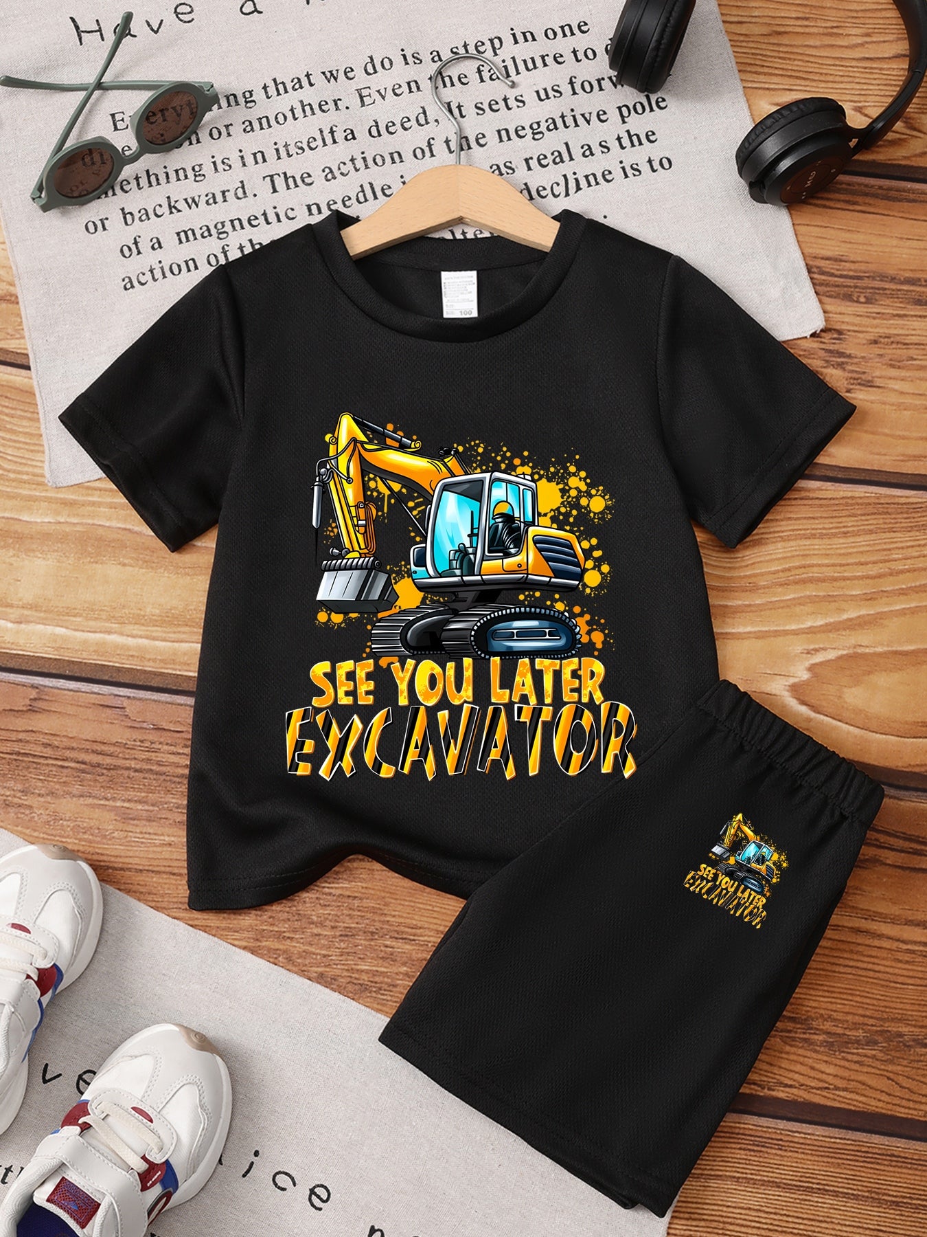 Boys' Cartoon Excavator T-Shirt and Shorts Set, Round Neck Short Sleeve Top + Shorts 2pcs Outfit, Casual Home Wear for Kids, Spring and Summer Fashion Trendy Item, Perfect for Outdoor