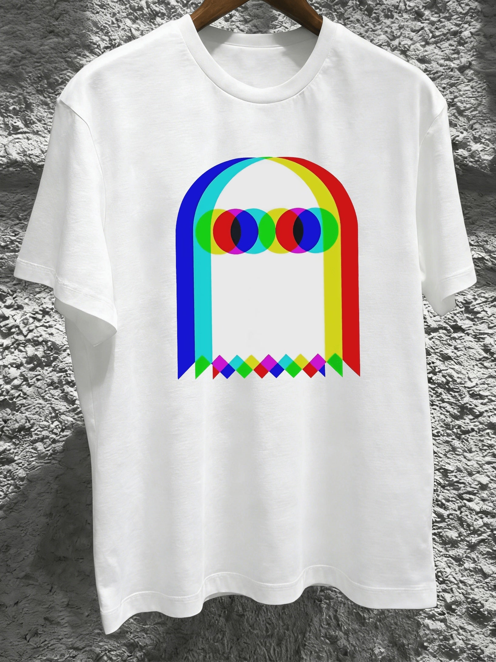 One Men's retro pixel print T-shirt, featuring a colorful spectrum print, breathable and comfortable fabric, crew neck, short sleeves, suitable for casual summer wear, Casual Attire, or outdoor activities.