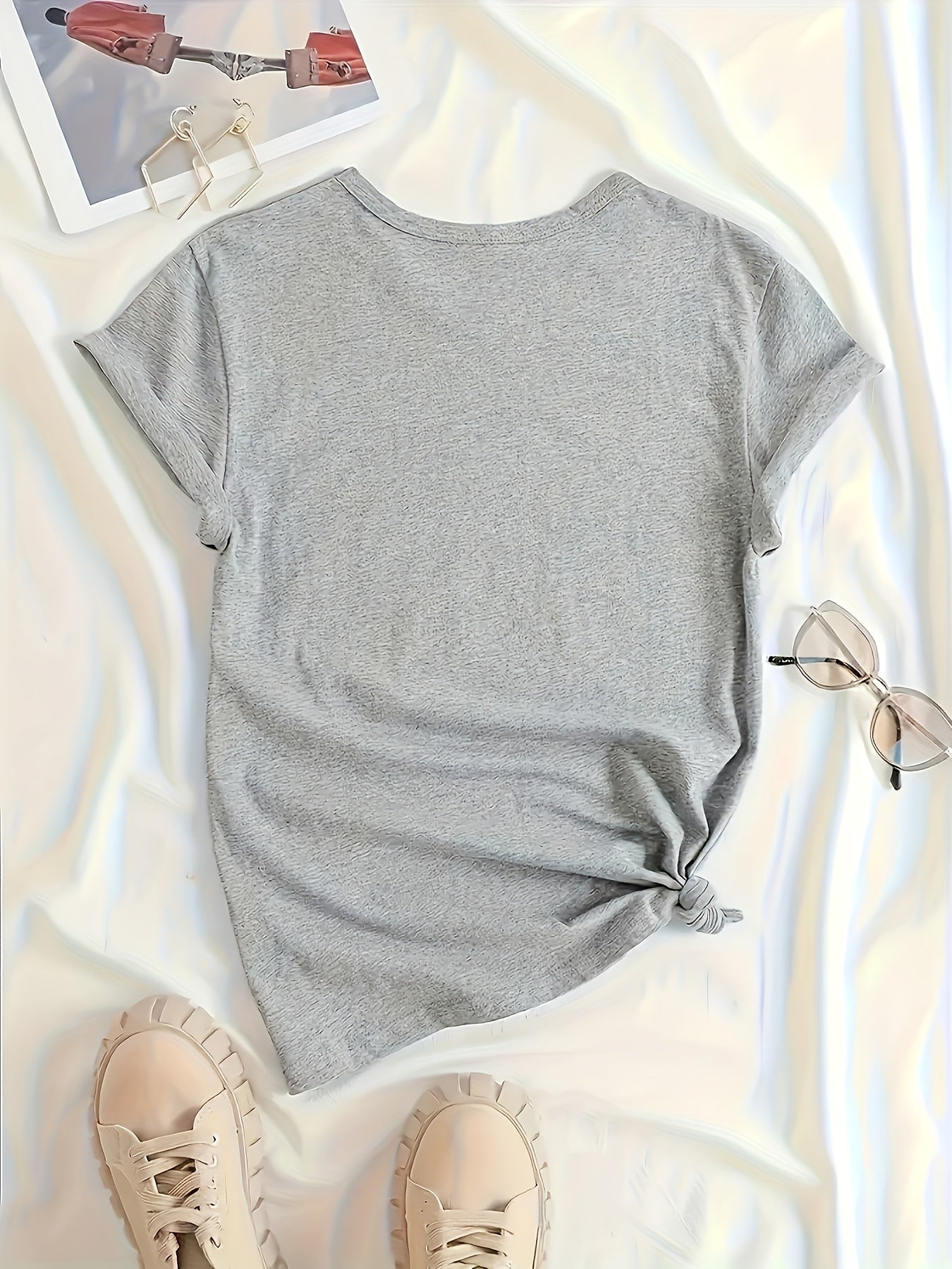 Plus Size, Plus Size Women's Oversized Black T-Shirt - Short Sleeve Round Neck Casual Top with Stretch Comfort, Opaque Fabric & Loose Fit for Spring/Summer, Casual Attire, Machine Washable (Curvy Friendly) - All-Season Layering Essential